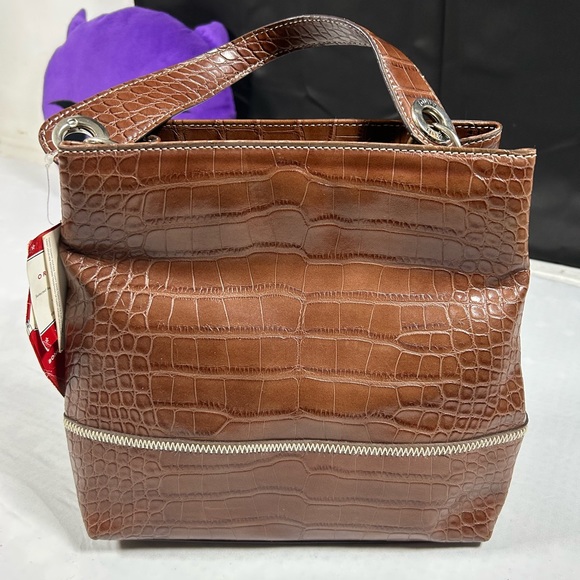 Tommy Hilfiger Handbags - Tommy Hilfiger Swinger Satchel/Crossbody NWT